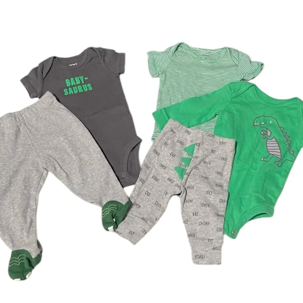 Carter’s baby dinosaur pants and‎ onesie bundle size 3 month